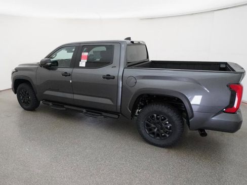 New 2026 Toyota Tundra SR5 AWD/4WD image 7