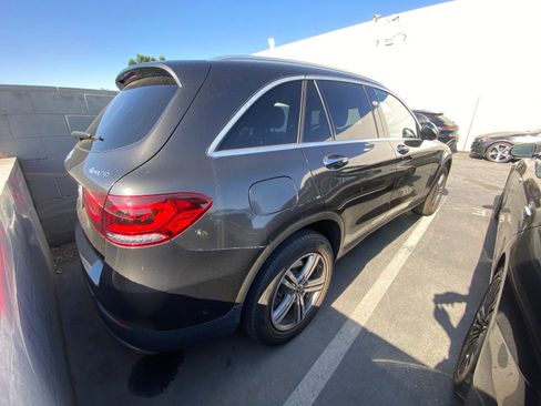 Used 2022 Mercedes-Benz GLC 300 4MATIC image 5