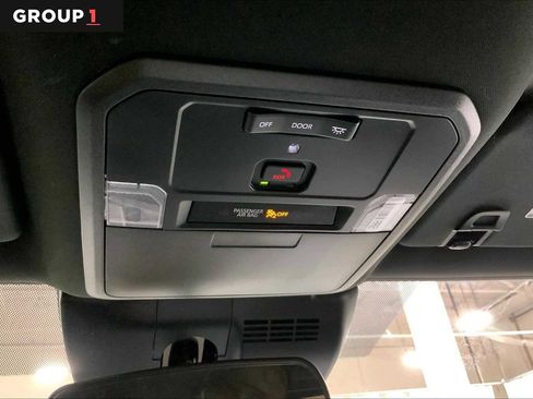 Certified 2025 Toyota Tacoma SR image 31