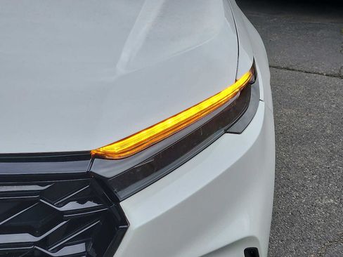 Certified 2024 Honda CR-V Sport-L image 9