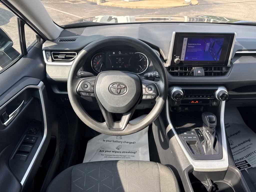 Certified 2024 Toyota RAV4 XLE FWD image 27