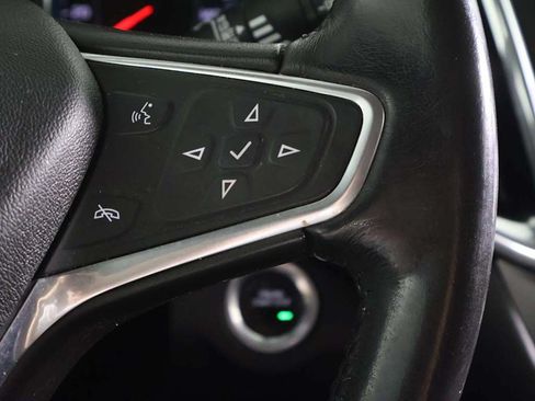 Used 2019 Chevrolet Equinox LT AWD/4WD image 38