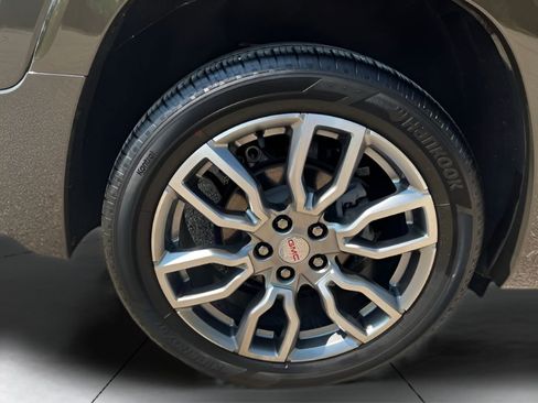 Used 2023 GMC Terrain Denali image 45