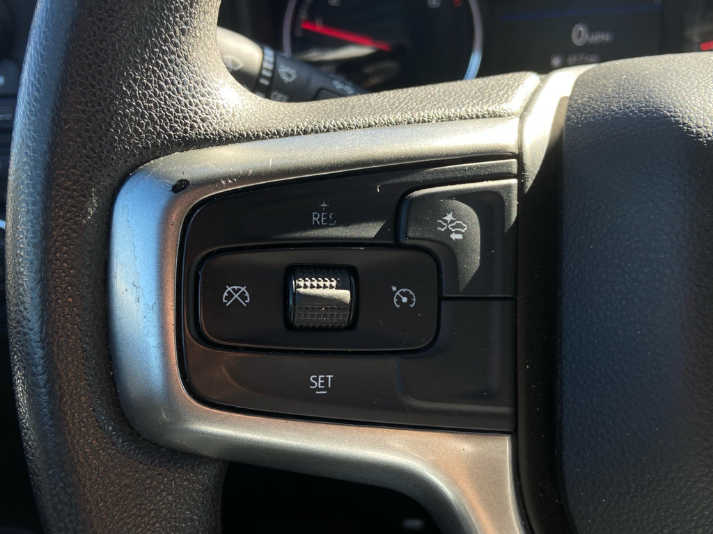 Used 2021 Chevrolet Silverado 1500 Custom w/ Safety Confidence Package AWD/4WD image 17
