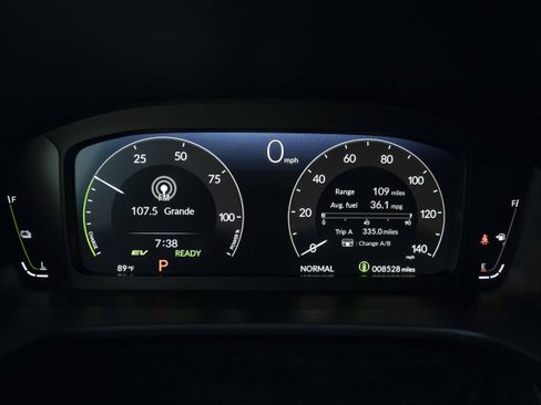 Used 2026 Honda CR-V Sport Touring image 22