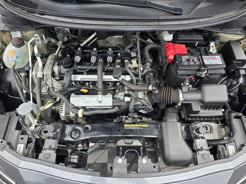 Used 2024 Nissan Versa SR FWD image 38