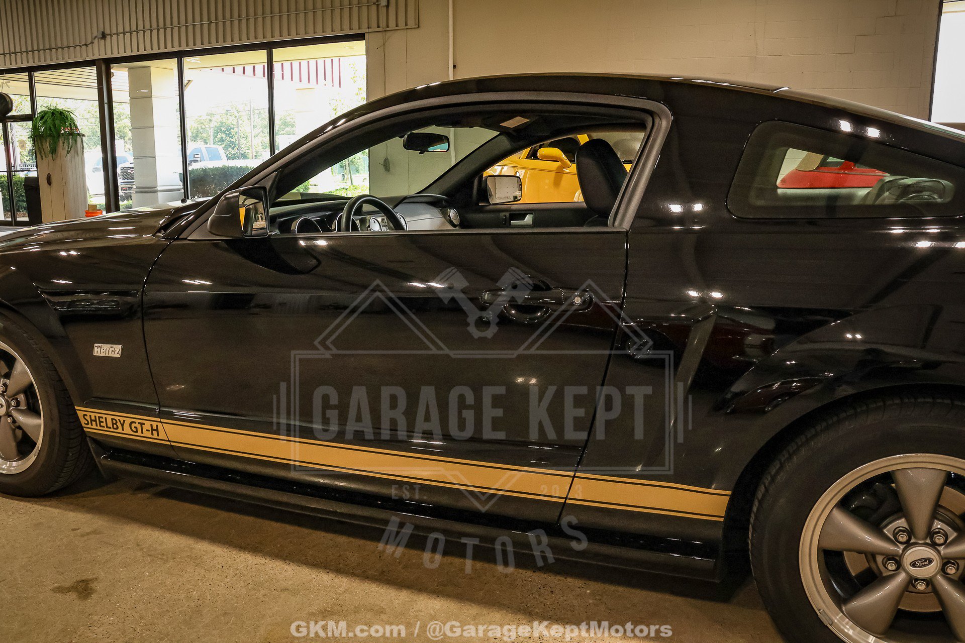 Used 2006 Ford Mustang GT Premium RWD image 35