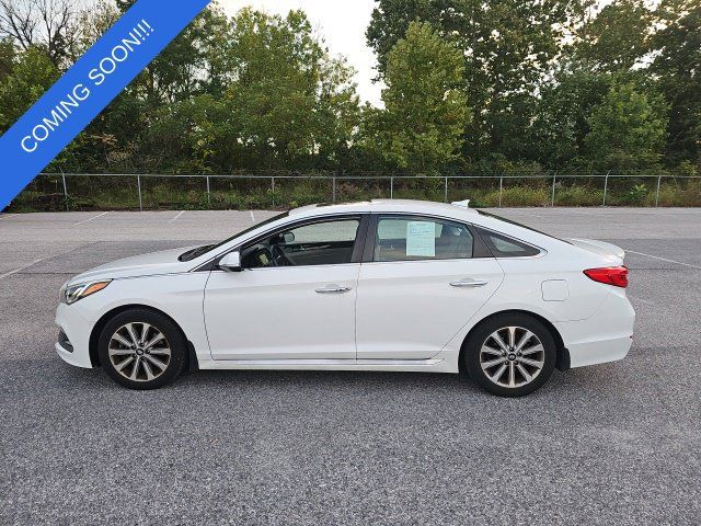 Used 2017 Hyundai Sonata Limited w/ Ultimate Package 04 FWD image 6