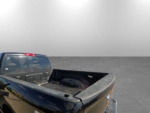 Used 2024 RAM 2500 Big Horn AWD/4WD image 31