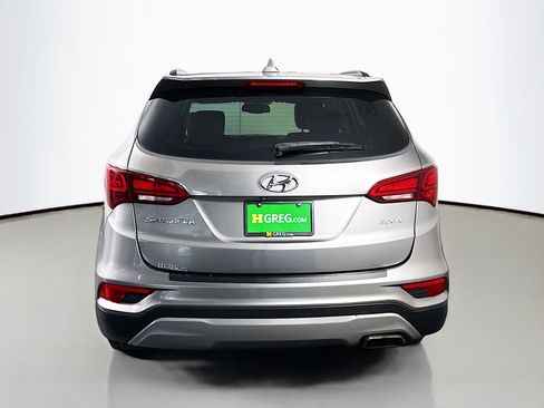 Used 2017 Hyundai Santa Fe Sport FWD image 8