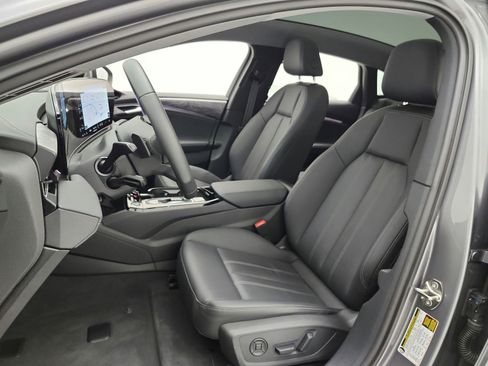 Used 2025 Audi A6 e-tron Premium w/ Ultra Package image 10