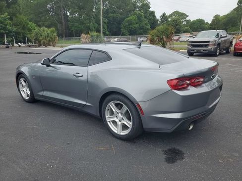 Certified 2019 Chevrolet Camaro LT RWD image 4