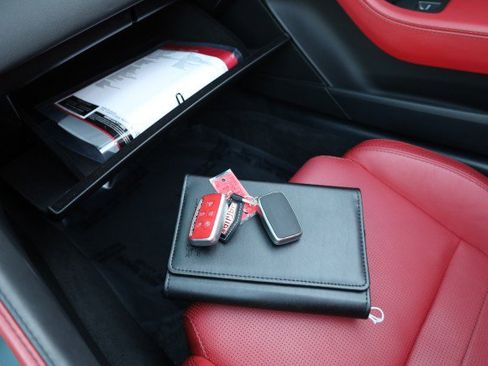 Used 2018 Jaguar F-TYPE Convertible image 37