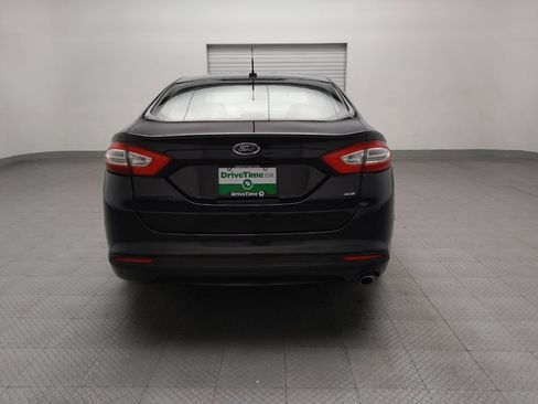 Used 2014 Ford Fusion SE image 7