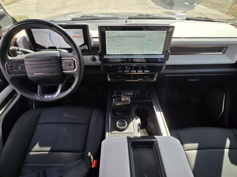 New 2025 GMC Hummer EV 3X AWD/4WD image 17