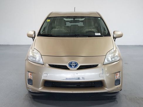 Used 2011 Toyota Prius Two FWD image 2