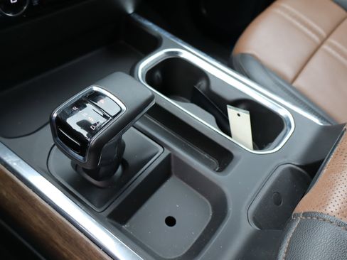 Certified 2023 Chevrolet Silverado 1500 High Country image 32