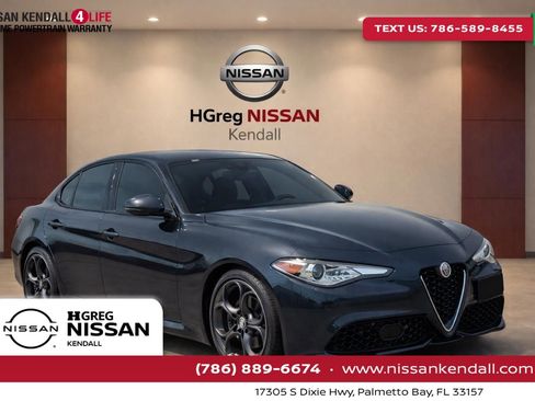 Used 2020 Alfa Romeo Giulia Ti Sport w/ Quick Order Package 22S Sport AWD/4WD image 1