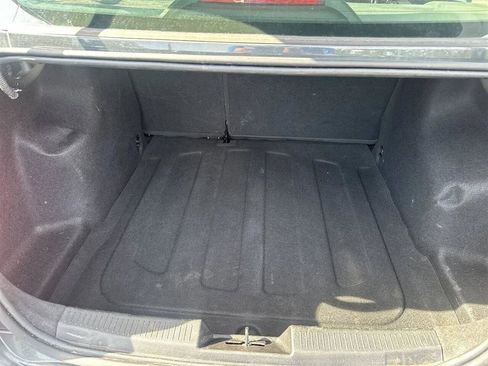 Used 2019 Chevrolet Sonic LT w/ Convenience Package image 17