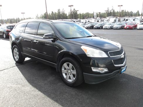Used 2011 Chevrolet Traverse LT w/ Personal Connectivity Package image 7