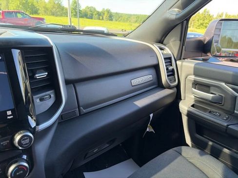 Used 2022 RAM 3500 Big Horn w/ Level A Equipment Group AWD/4WD image 25