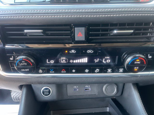 Used 2023 Nissan Rogue SL w/ SL Premium Package FWD image 17