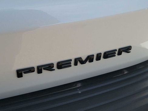 Used 2024 Chevrolet Tahoe Premier w/ Advanced Technology Package image 7