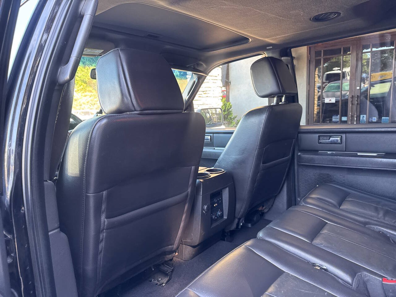 Used 2008 Ford Expedition XLT AWD/4WD image 12