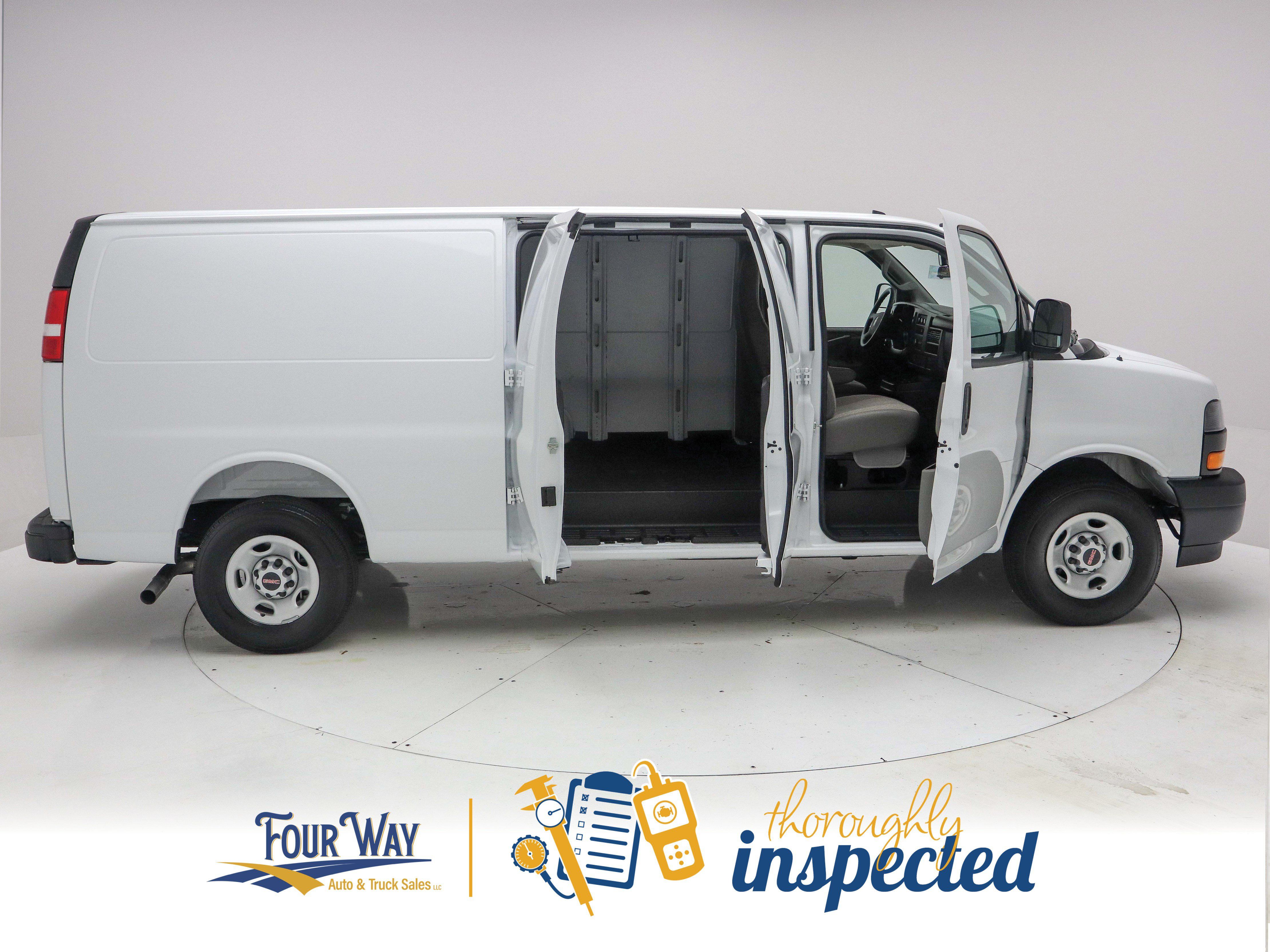 Used 2025 GMC Savana 2500 Extended w/ Driver Convenience Package RWD image 3