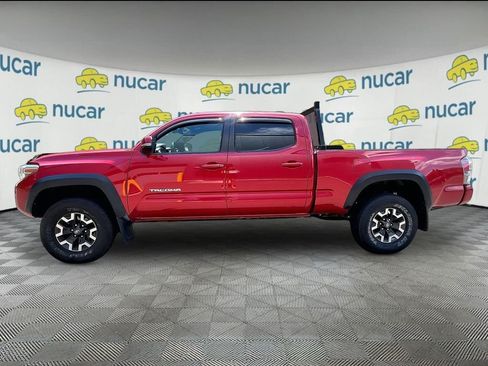 Used 2021 Toyota Tacoma TRD Off-Road w/ Technology Package AWD/4WD image 4