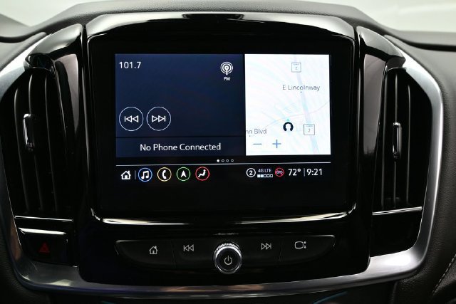 Used 2023 Chevrolet Traverse LT w/ LT Premium Package AWD/4WD image 31