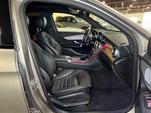 Certified 2020 Mercedes-Benz GLC 43 AMG 4MATIC image 10