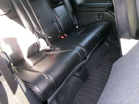 Used 2019 Subaru Ascent Premium w/ Popular Package #2A image 10