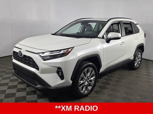 Used 2023 Toyota RAV4 XLE Premium FWD image 7