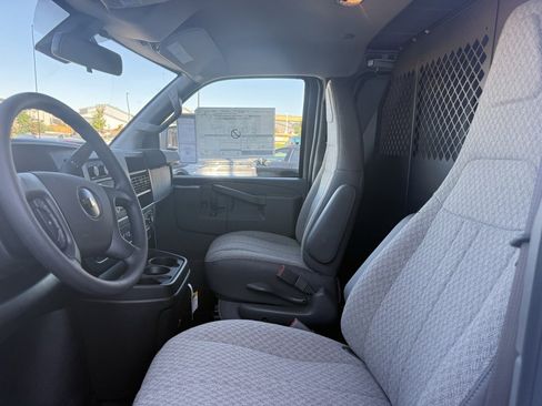 New 2025 Chevrolet Express 3500 Extended w/ Driver Convenience Package image 15