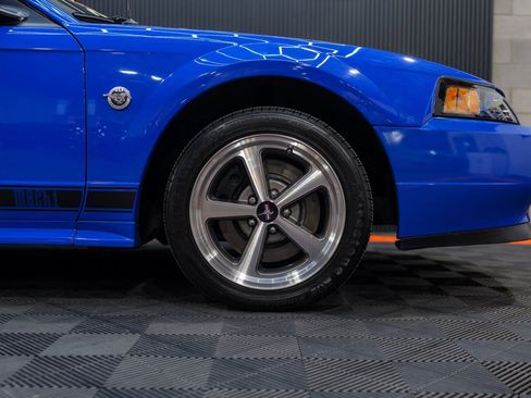 Used 2004 Ford Mustang Mach 1 RWD image 13