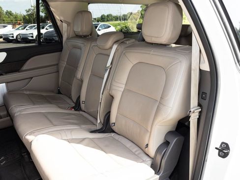 Used 2024 Lincoln Navigator L Reserve AWD/4WD image 48