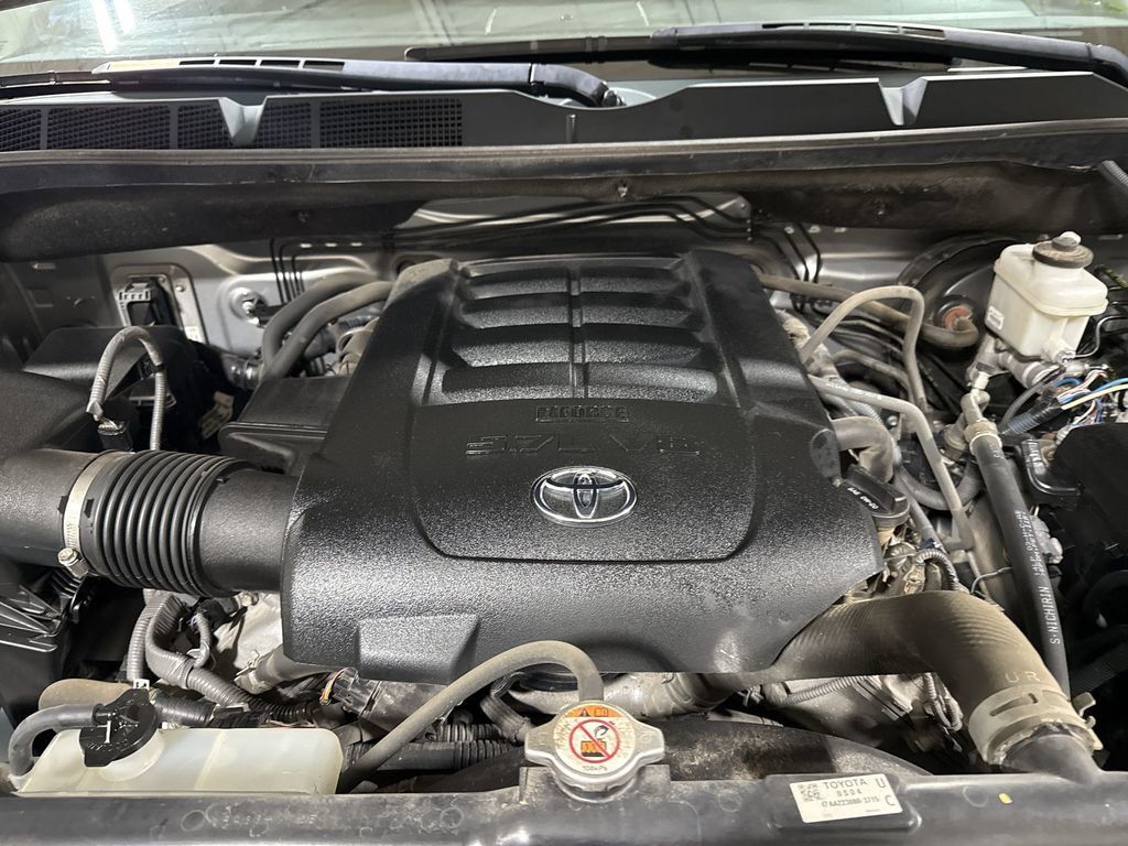 Used 2020 Toyota Tundra SR5 AWD/4WD image 24