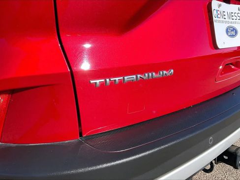 Used 2020 Ford Escape Titanium image 30