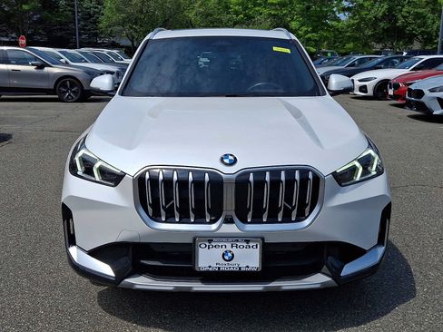 Used 2025 BMW X1 xDrive28i w/ Technology Package AWD/4WD image 2
