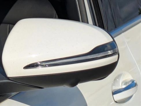 Certified 2023 Mercedes-Benz GLA 250 image 6