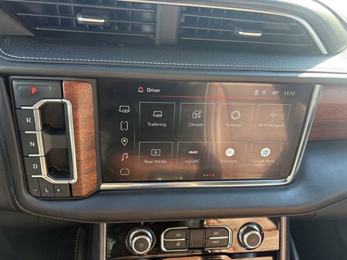 Used 2023 GMC Yukon Denali Ultimate image 27