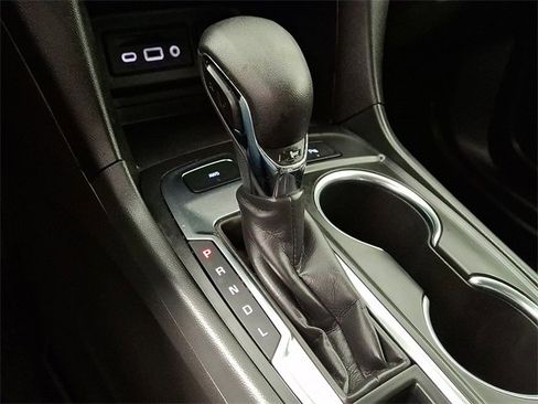 Used 2022 Chevrolet Equinox LT image 16