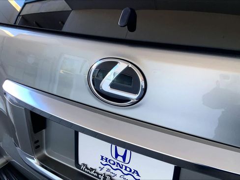 Used 2023 Lexus GX 460 Premium image 32