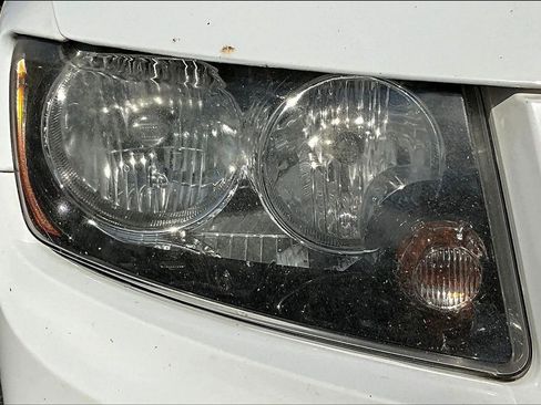 Used 2016 Jeep Compass High Altitude image 32