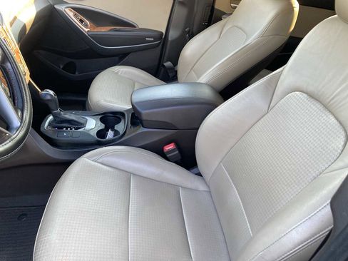 Used 2013 Hyundai Santa Fe Sport image 24