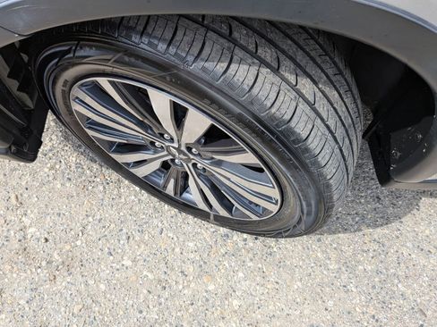 Used 2020 Mitsubishi Outlander SE FWD image 10