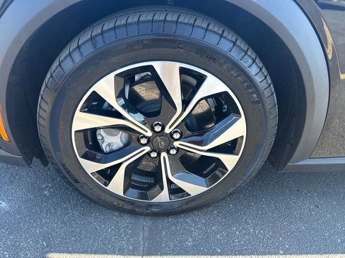 Used 2025 Ford Mustang Mach-E Select w/ Comfort Package Lite image 18