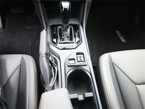 Used 2021 Subaru Crosstrek 2.5i Sport w/ Moonroof Package image 14