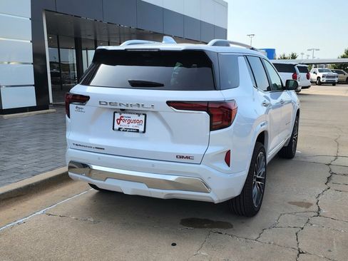 New 2026 GMC Terrain Denali image 4